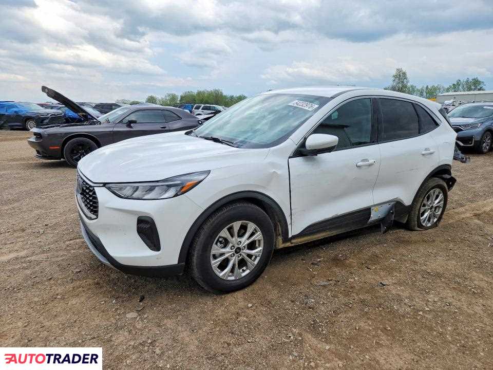 Ford Escape 2024 1
