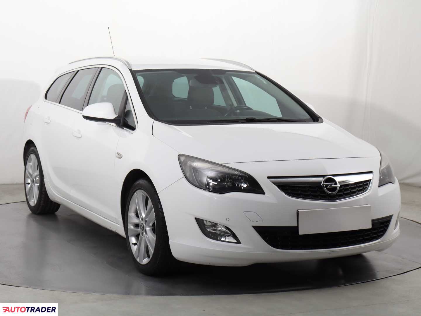Opel Astra 2011 1.4 138 KM Opel Astra 2011 1.4 138 KM