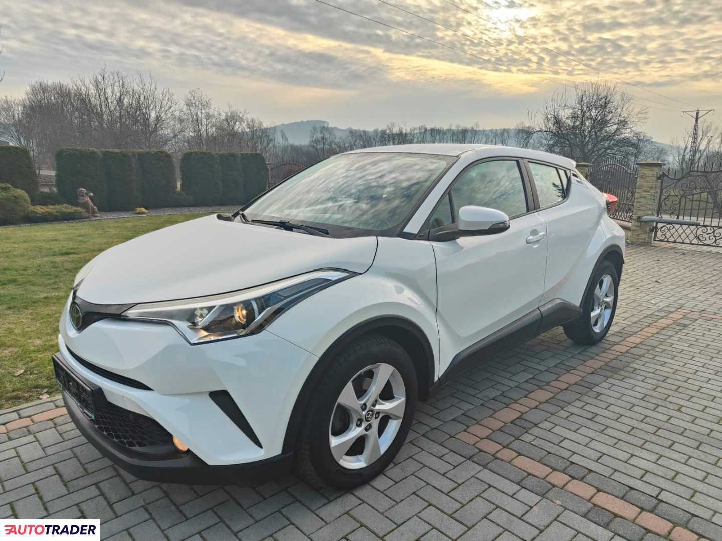 Toyota C-HR 2018 1.2 116 KM