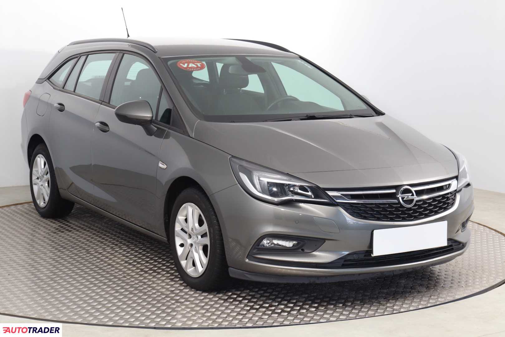 Opel Astra 2019 1.6 108 KM