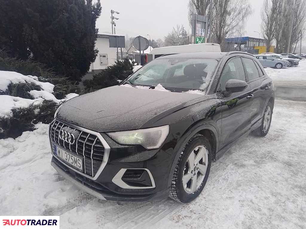 Audi Q3 2023 1.5 150 KM