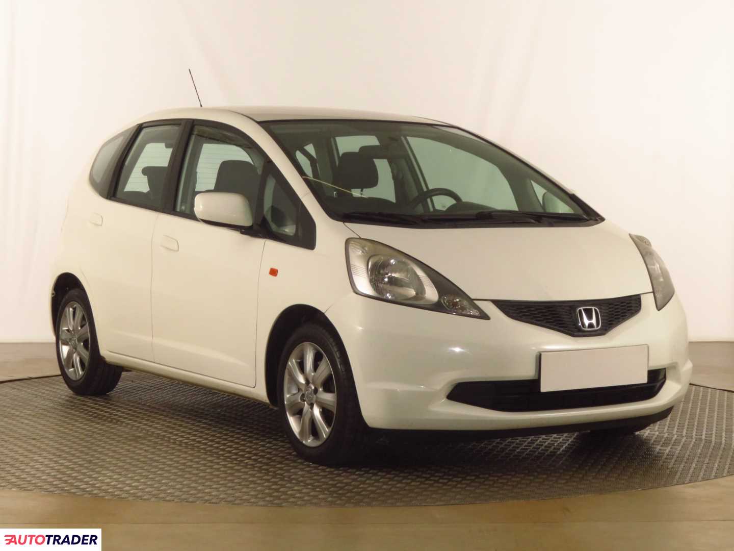 Honda Jazz 2009 1.2 88 KM