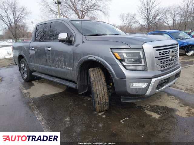 Nissan Titan 2021 5