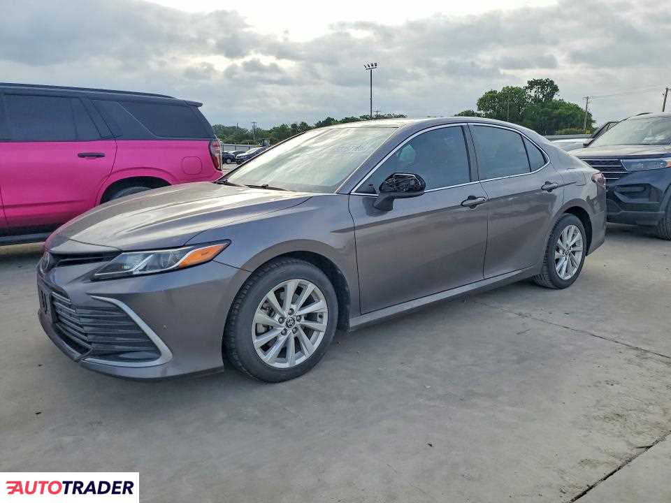 Toyota Camry 2021 2