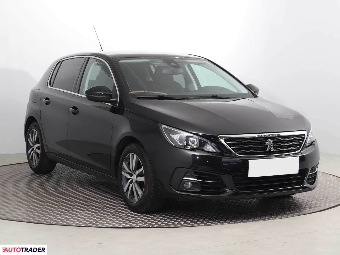 Peugeot 308 2018 1.2 108 KM Peugeot 308 2018 1.2 108 KM