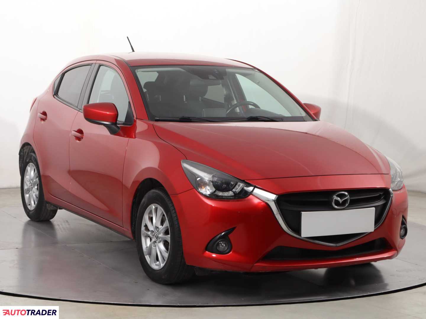 Mazda 2 2015 1.5 88 KM
