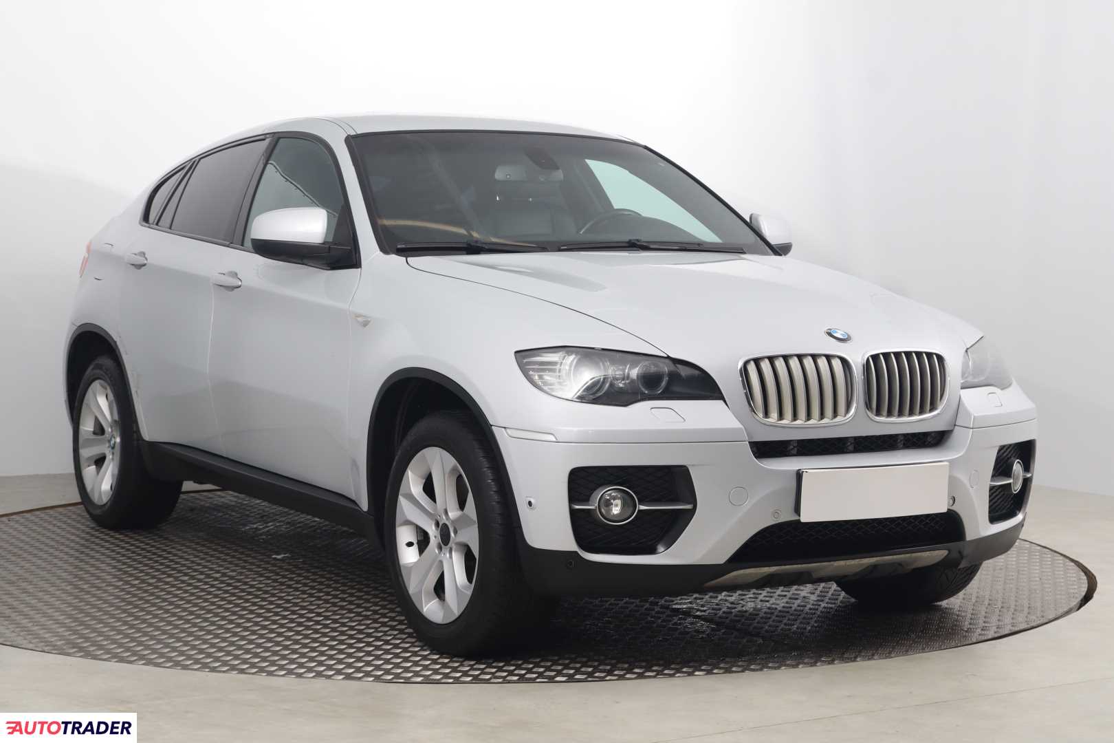 BMW X6 2010 3.0 301 KM