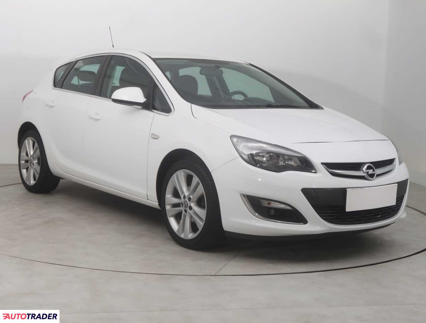 Opel Astra 2012 1.4 99 KM