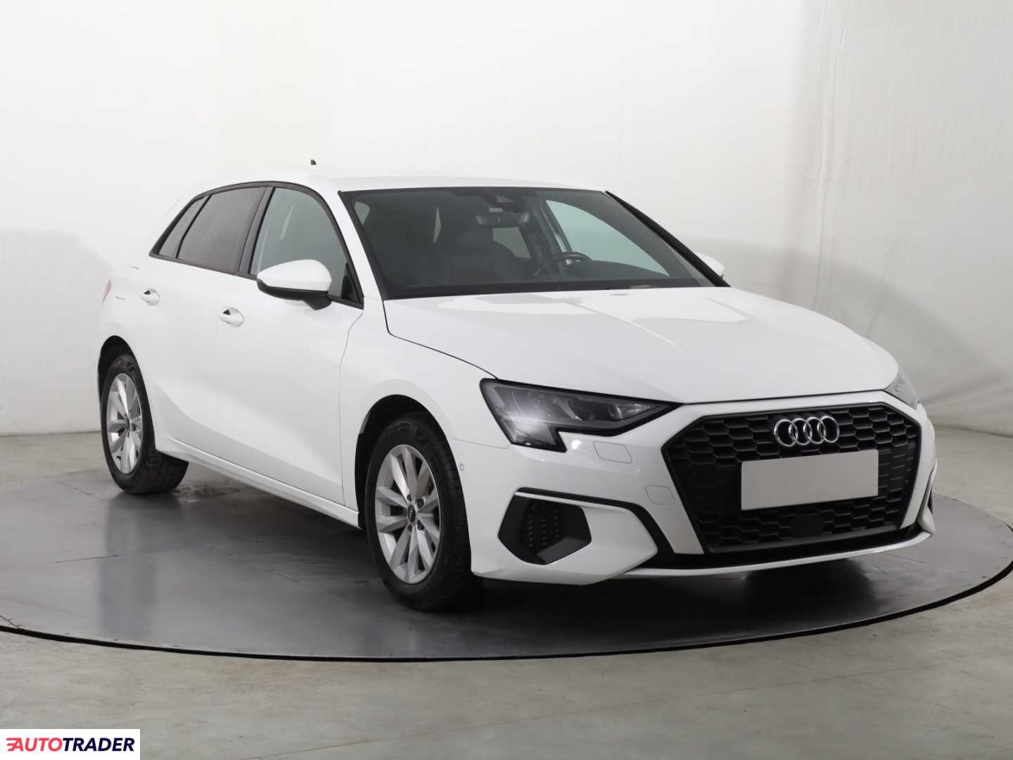 Audi A3 2021 1.5 147 KM