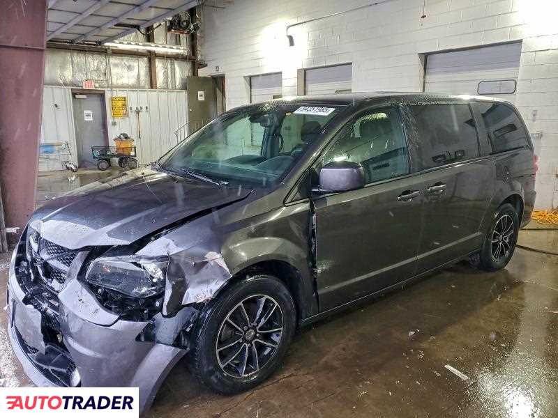Dodge Grand Caravan 2019 3