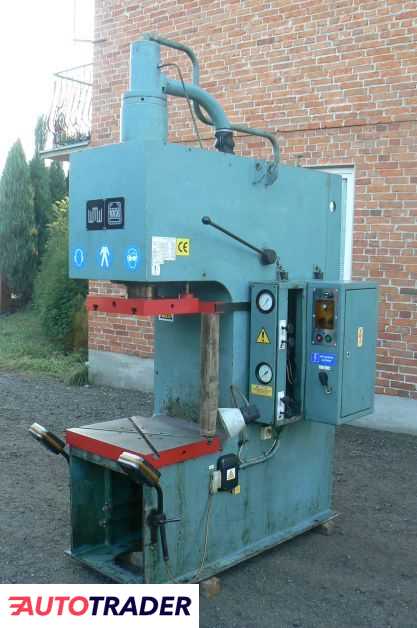 Prasa hydrauliczna wysięgowa PYE -40 S1