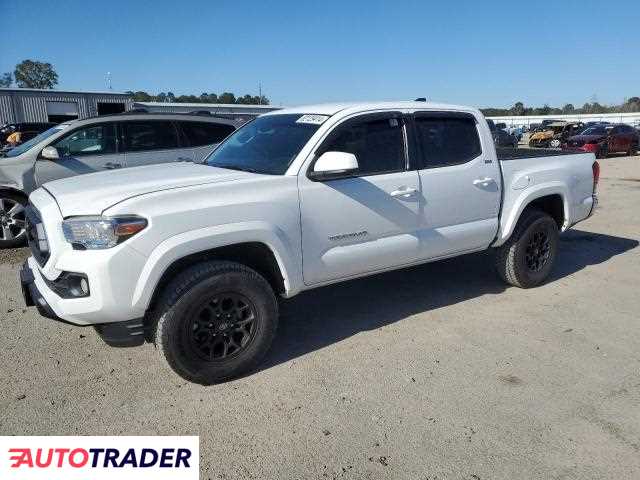 Toyota Tacoma 3.0 benzyna 2020r. (HARLEYVILLE)