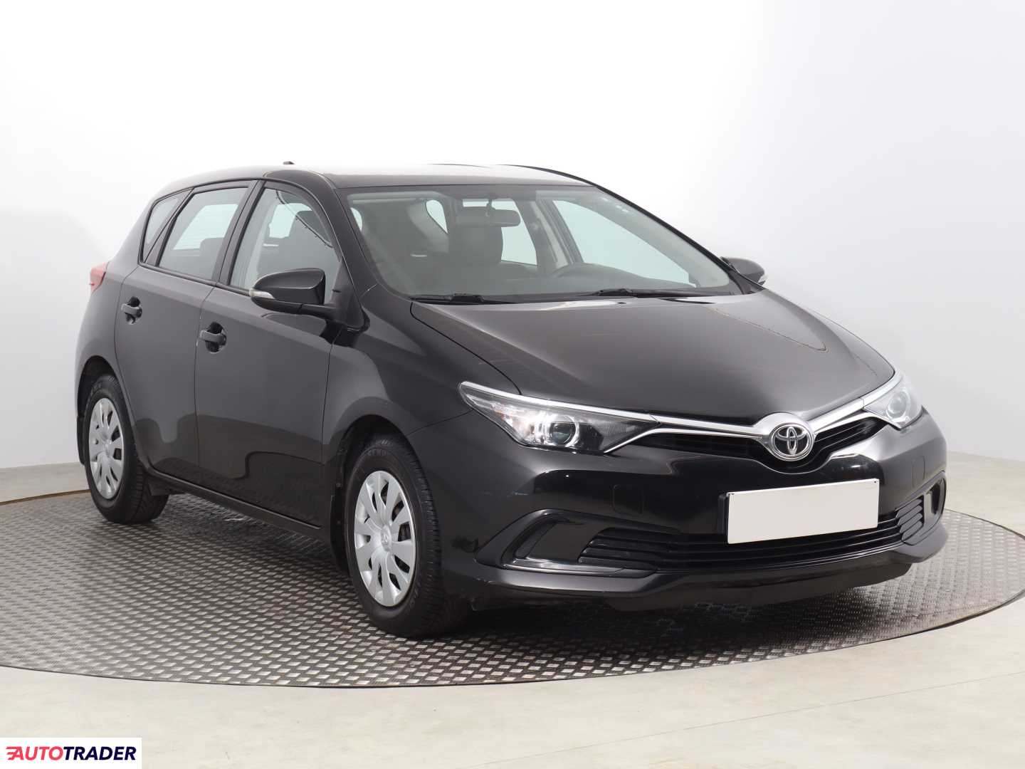 Toyota Auris 1.6 130 KM 2018r. (Piaseczno)