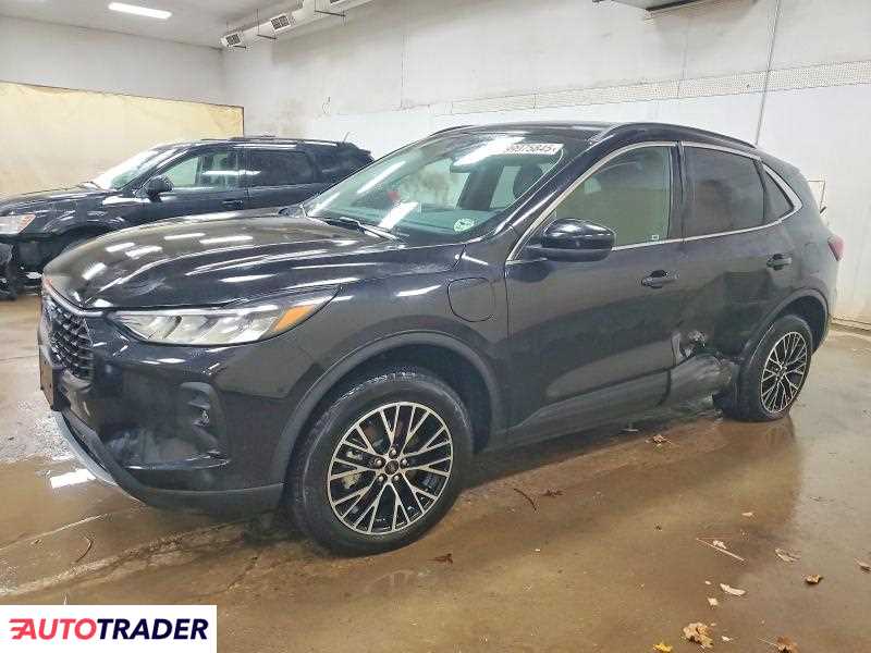 Ford Escape 2025 2