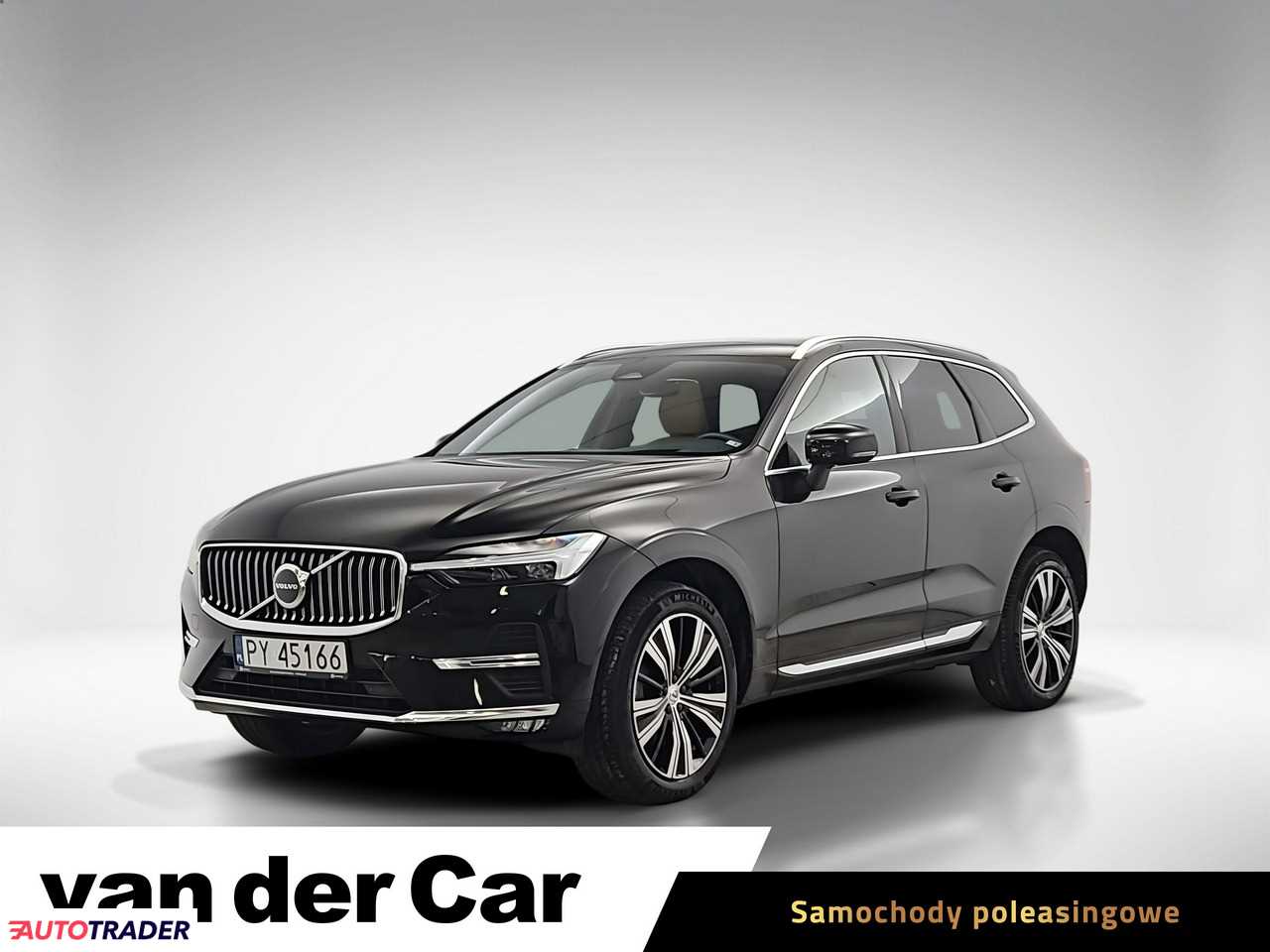 Volvo XC60 2023 2.0 235 KM
