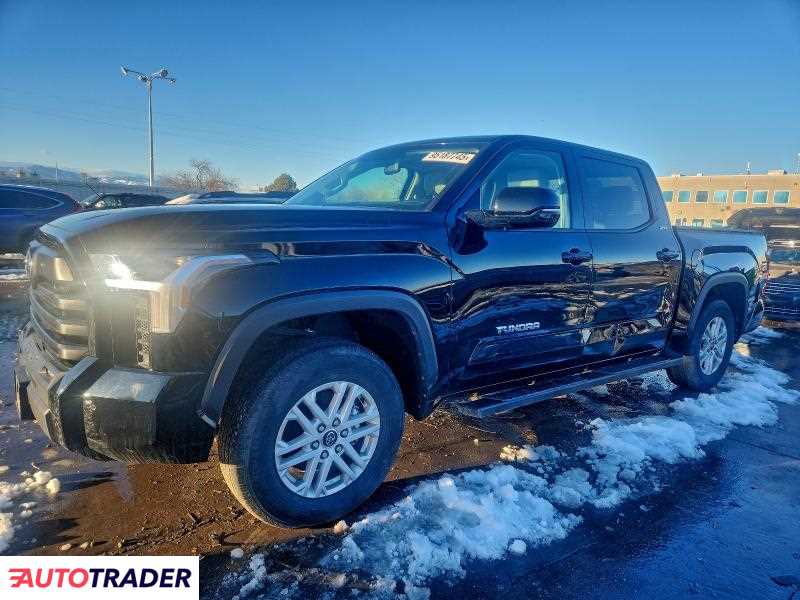 Toyota Tundra 2022 3