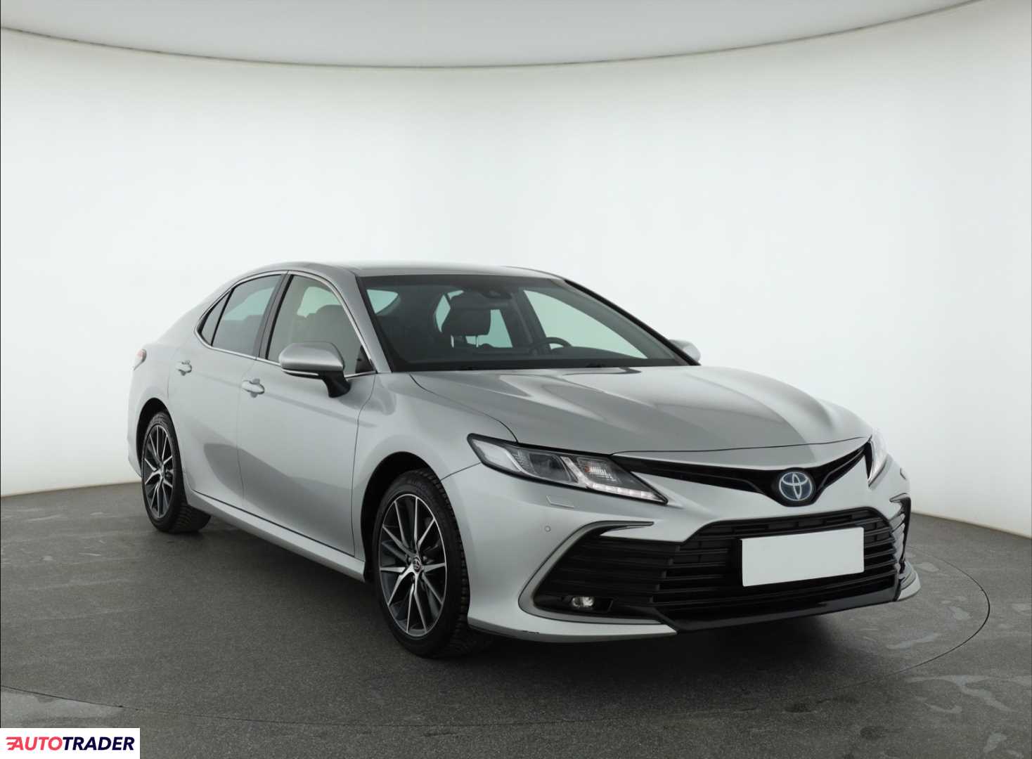 Toyota Camry 2021 2.5 214 KM