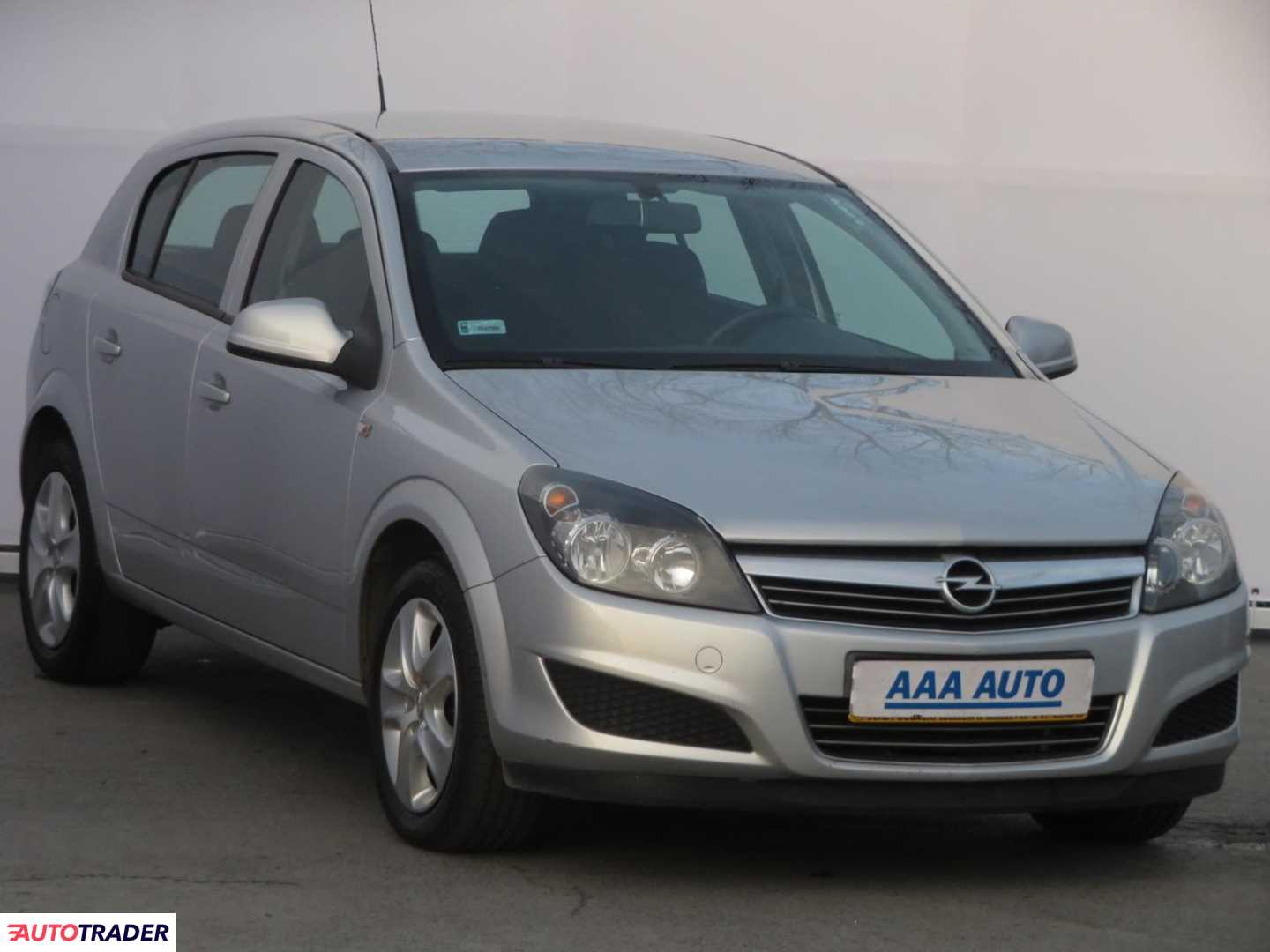 Opel Astra 2011 1.6 113 KM Opel Astra 2011 1.6 113 KM