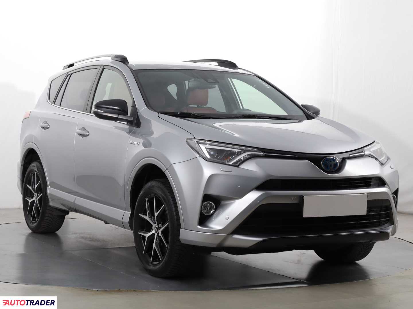 Toyota RAV 4 2.5 194 KM 2017r. (Piaseczno)