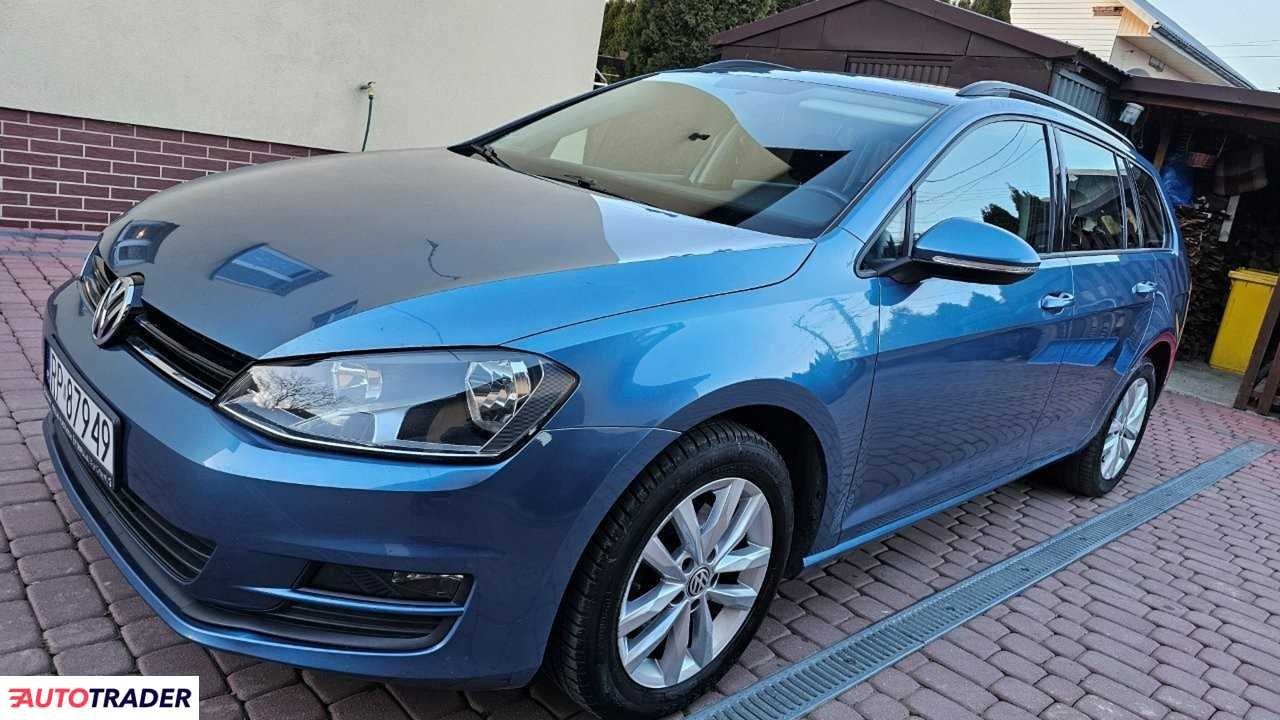 Volkswagen Golf 1.6 diesel 110 KM 2016r. (sanok)