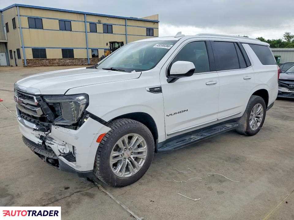 GMC Yukon 2021 5