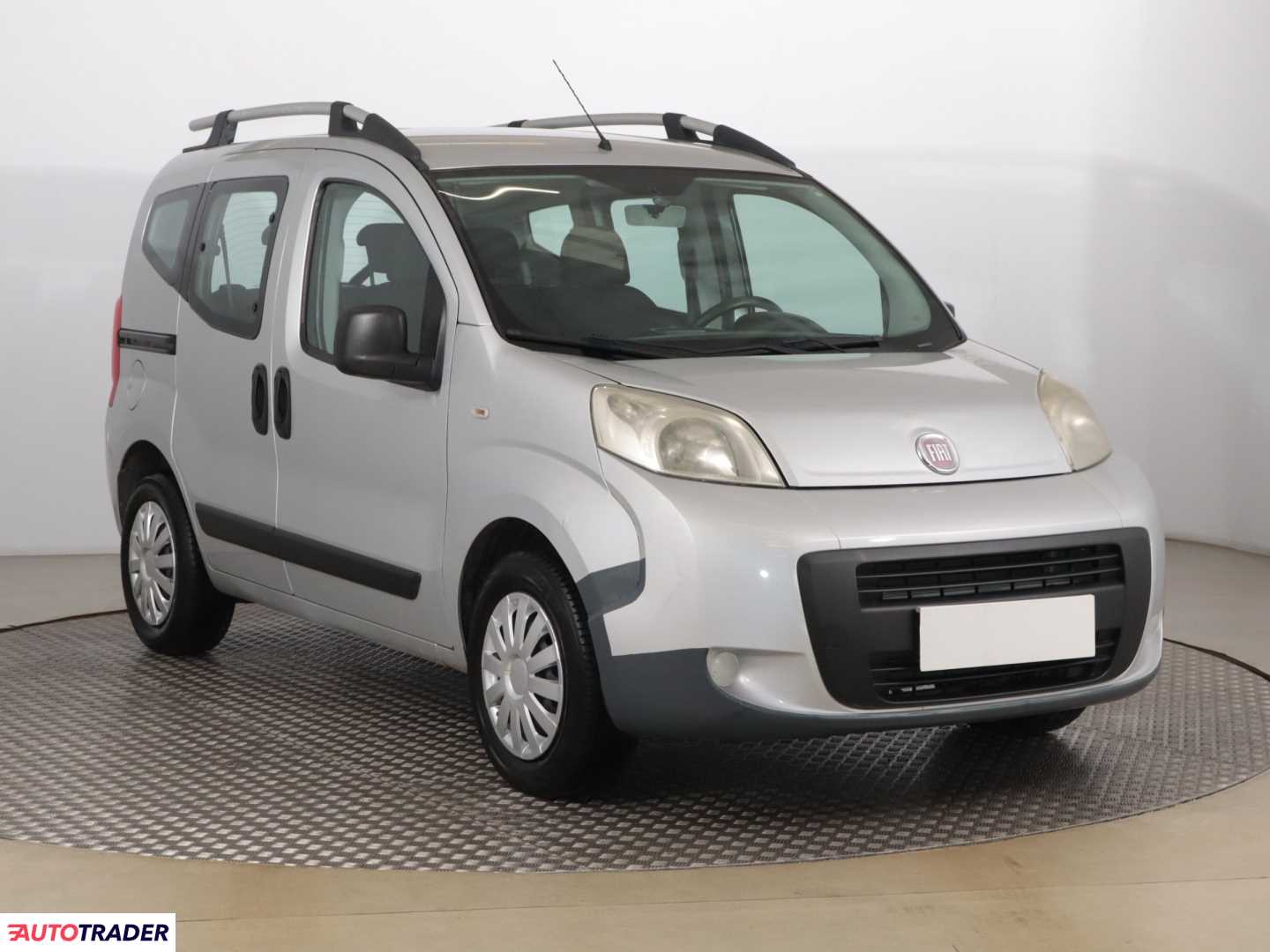 Fiat Qubo 1.4 72 KM 2011r. (Piaseczno)