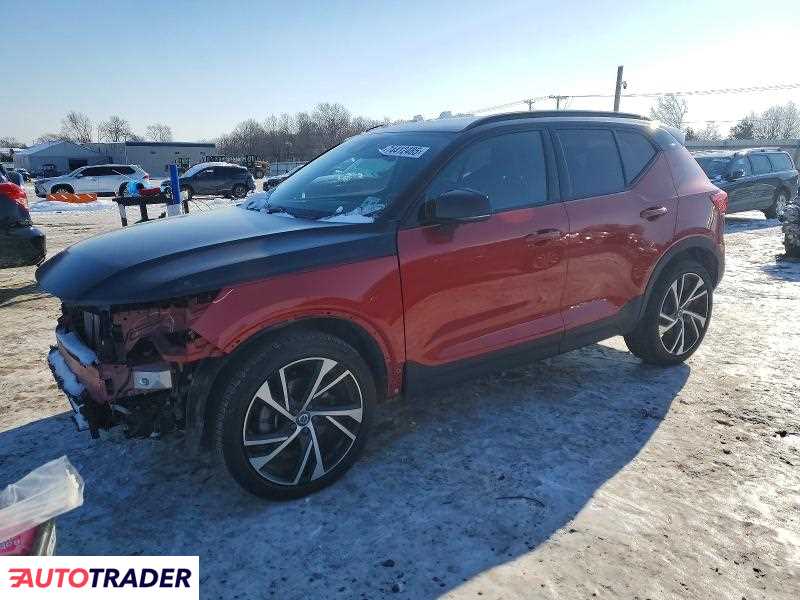 Volvo XC40 2022 2