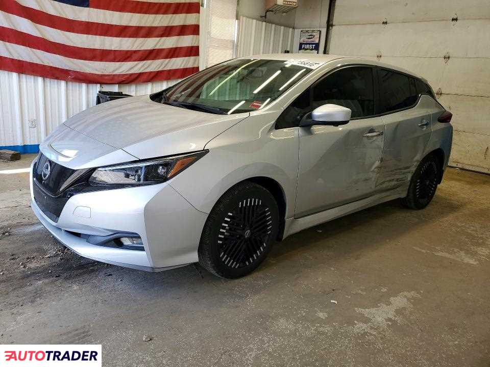 Nissan Leaf 2024