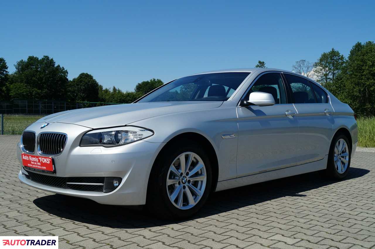 BMW 520 2011 2.0 184 KM