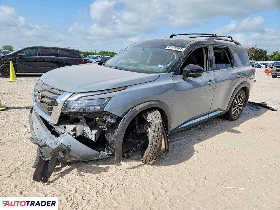Nissan Pathfinder 2025 3