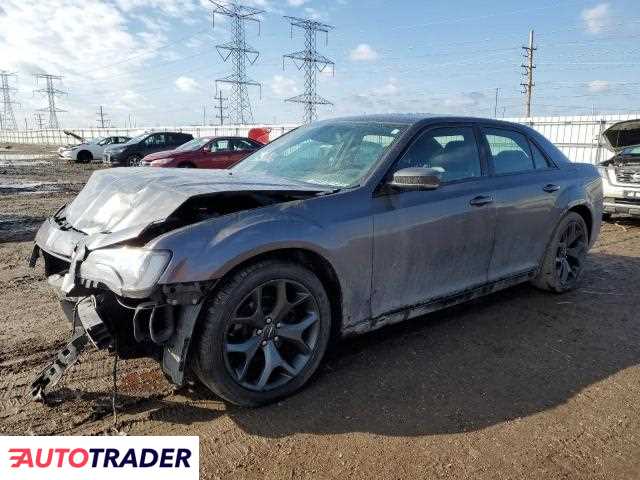Chrysler 300C 2021 3 Chrysler 300C 2021 3