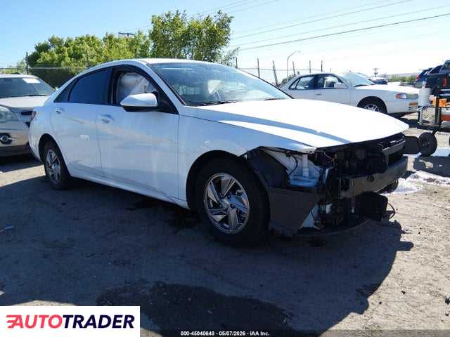 Hyundai Elantra 2025 2