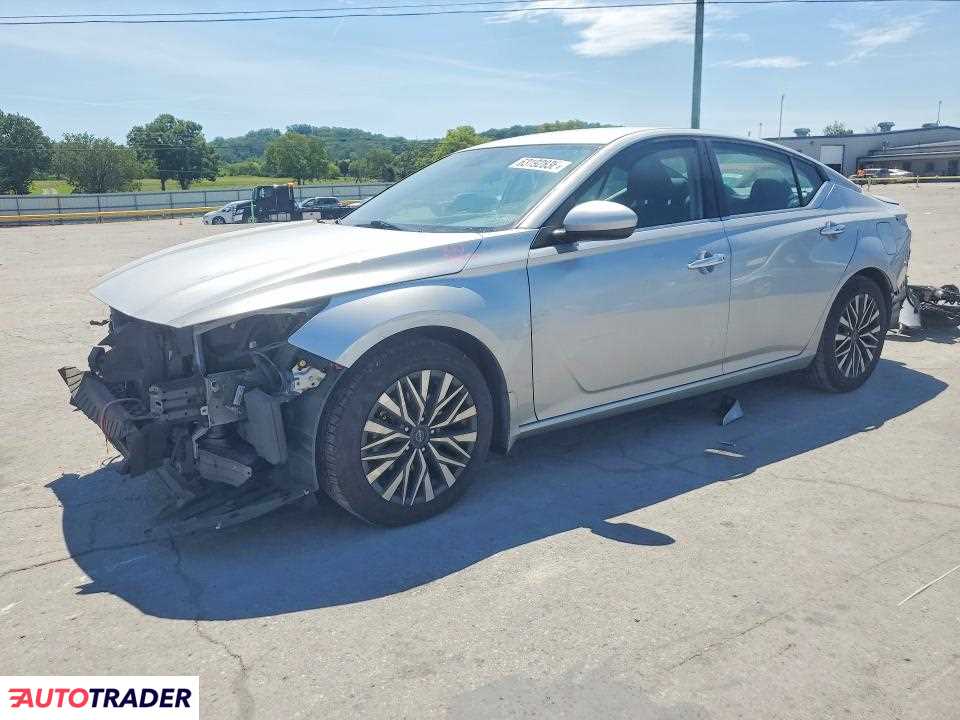 Nissan Altima 2023 2