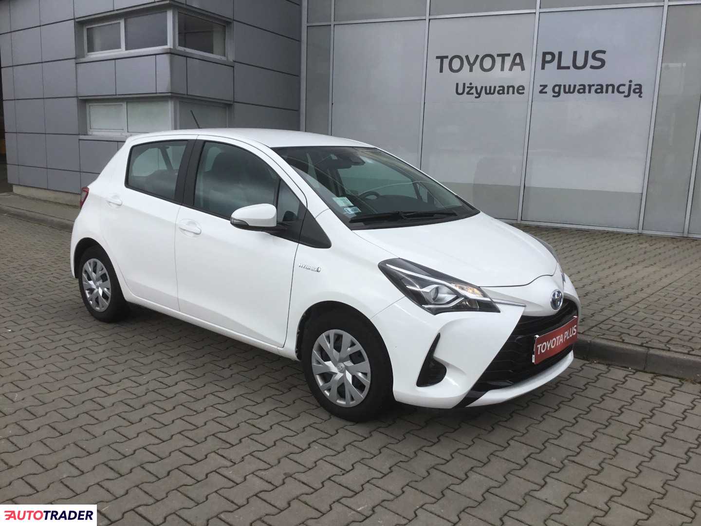 Toyota Yaris 2017 1.5 75 KM Toyota Yaris 2017 1.5 75 KM