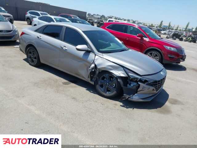 Hyundai Elantra 2023 1