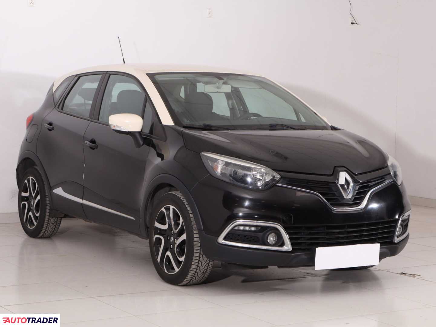 Renault Captur 2013 0.9 88 KM