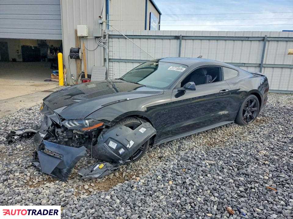 Ford Mustang 2020 5