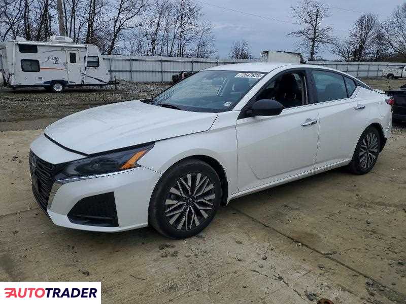 Nissan Altima 2024 2