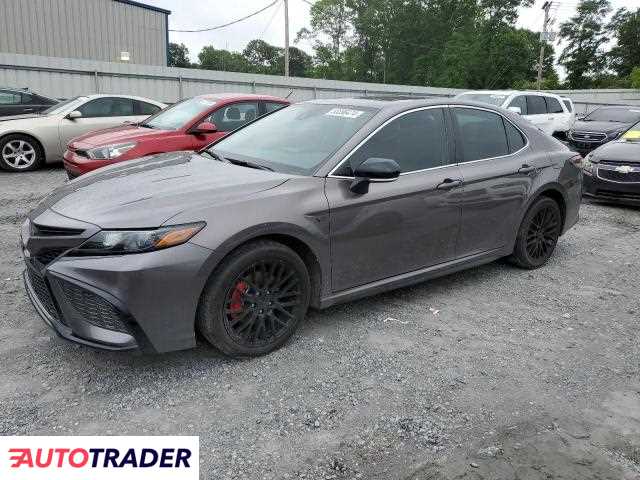 Toyota Camry 2.0 benzyna 2022r. (GASTONIA)