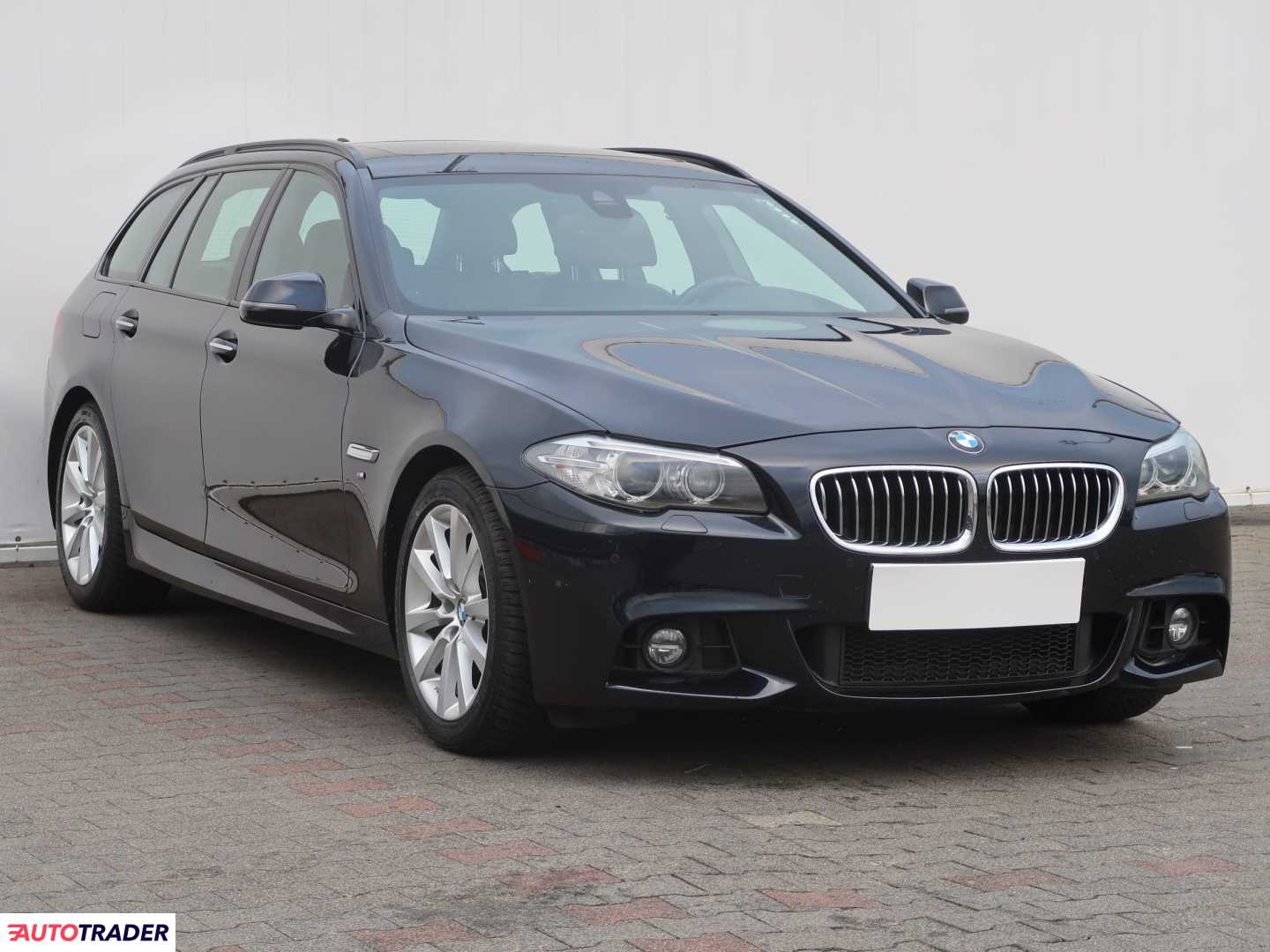 BMW 520 2.0 187 KM 2016r. (Piaseczno)