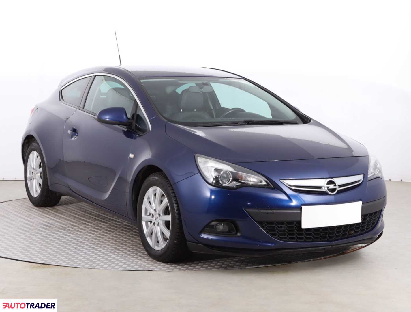 Opel Astra 2014 1.6 197 KM