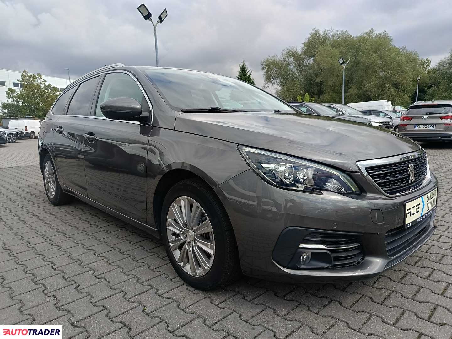 Peugeot 308 2017 1.2 130 KM Peugeot 308 2017 1.2 130 KM