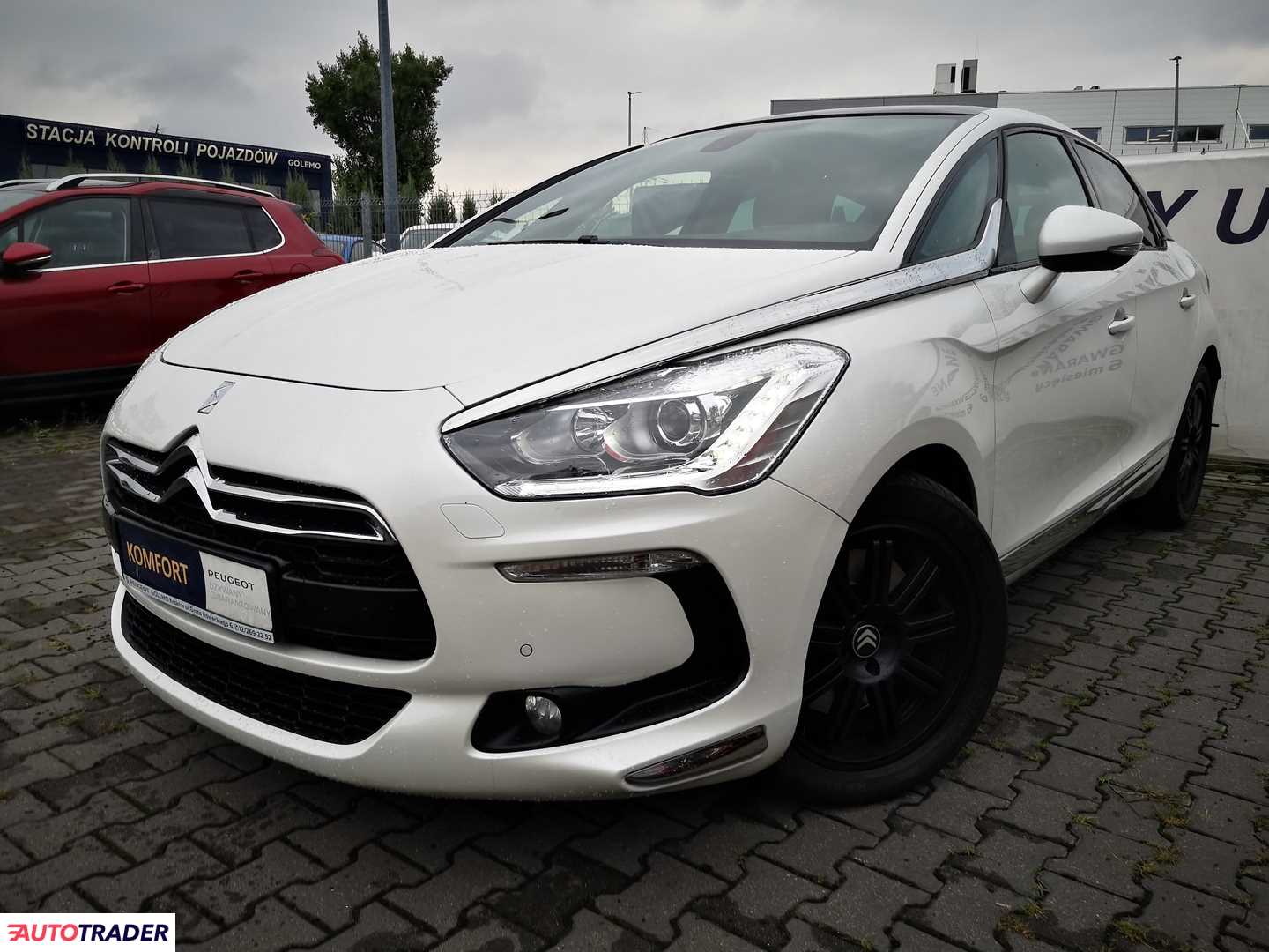 Citroen DS5 2014 2.0 163 KM Citroen DS5 2014 2.0 163 KM