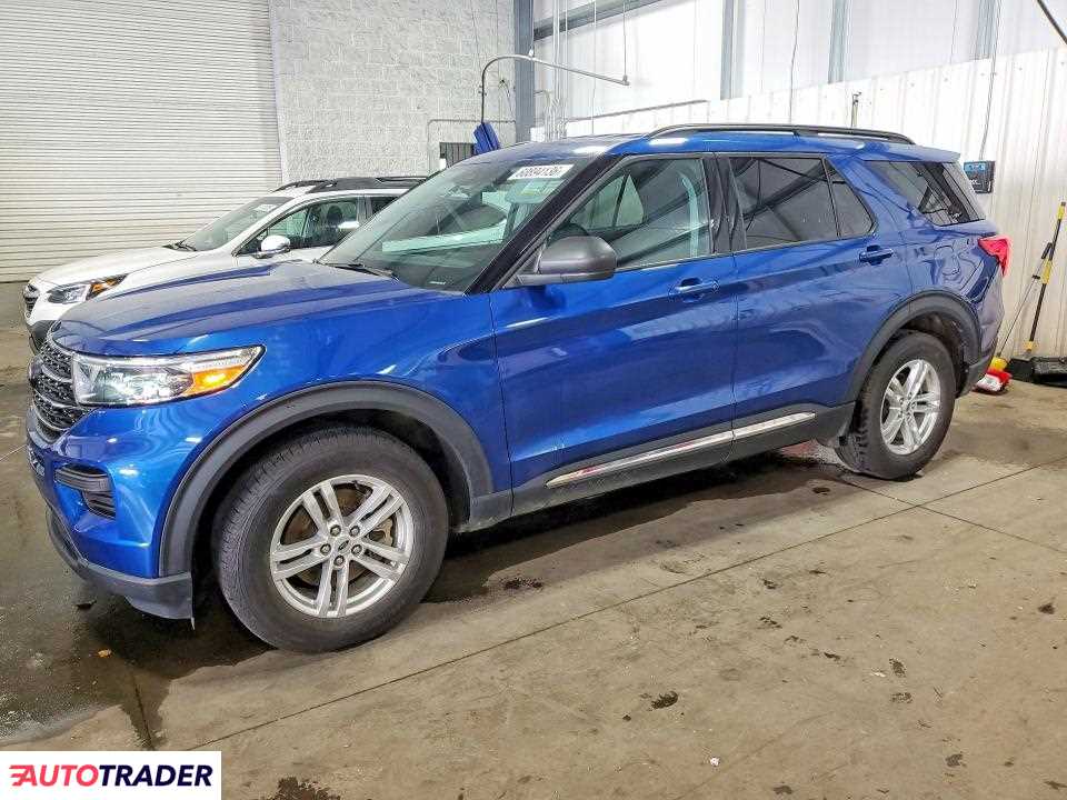 Ford Explorer 2022 2