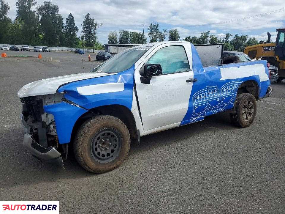 Chevrolet Silverado 2021 5