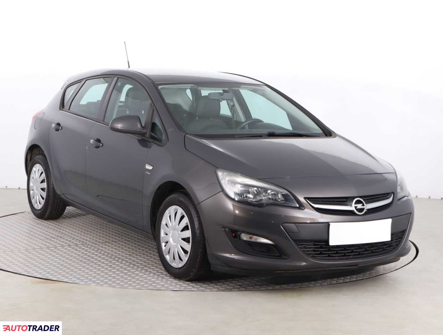 Opel Astra 2014 1.6 113 KM