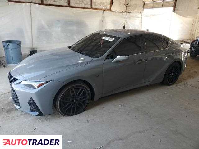Lexus IS 2022 5