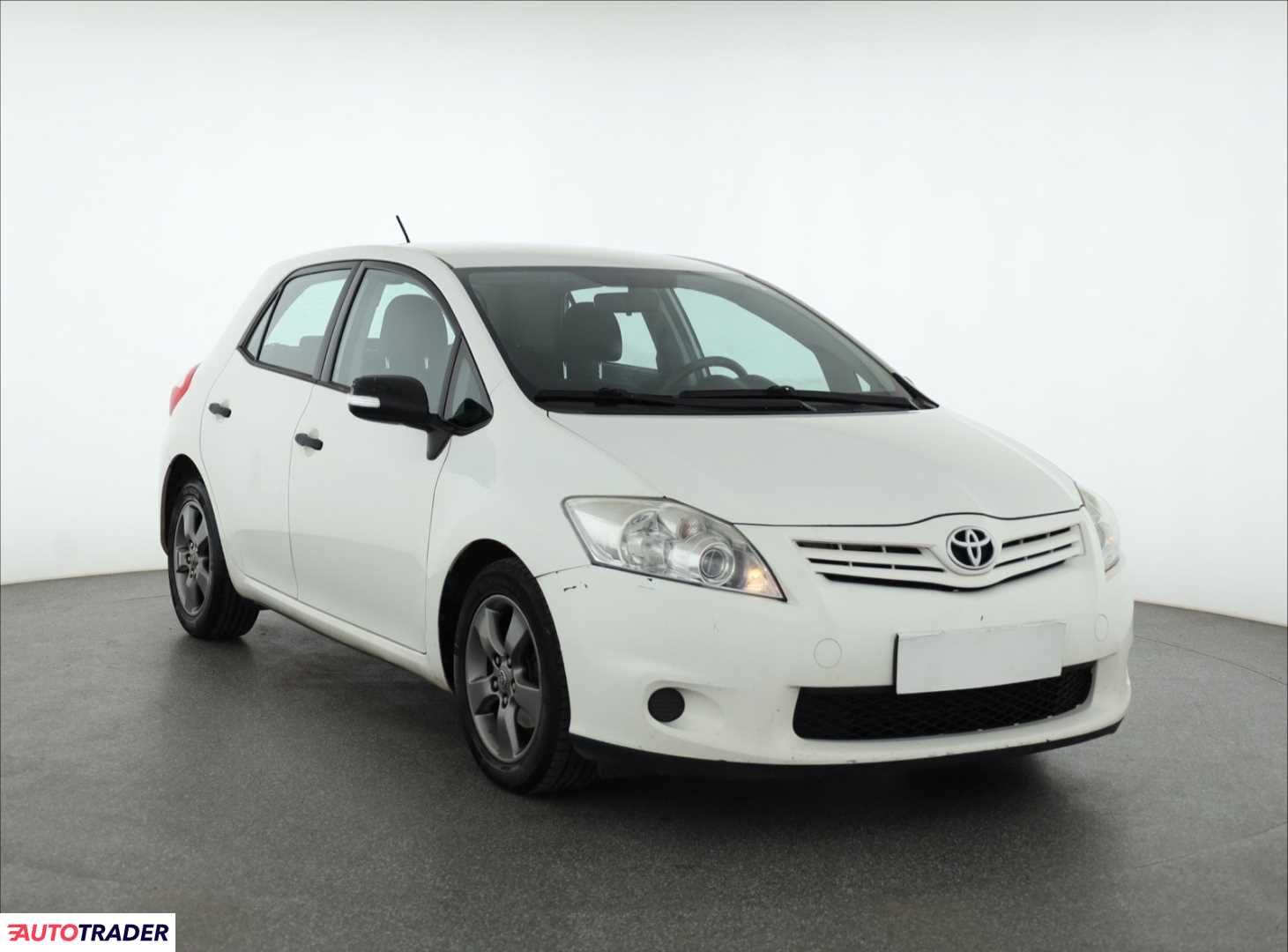 Toyota Auris 2012 1.4 88 KM