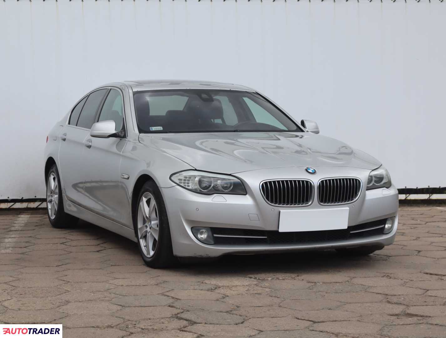 BMW 520 2012 2.0 181 KM