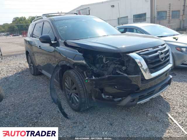 Nissan Pathfinder 2022 3